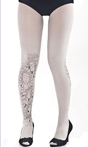 Japanese Street Fashion... Patterned Tights